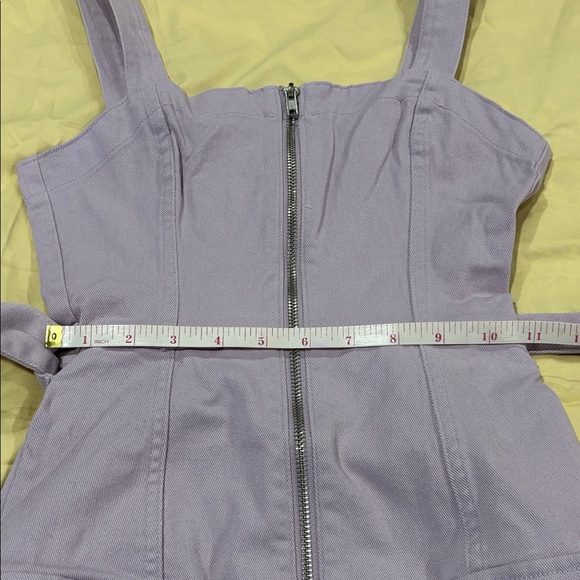 Divided Lavender Mini Jumper with Belt - Picture 6 of 9